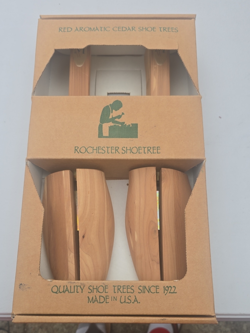 Red Aromatic Cedar Shoe Trees - Pair